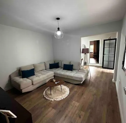 Spacious In A Trendy Neighborhood * Tirana
